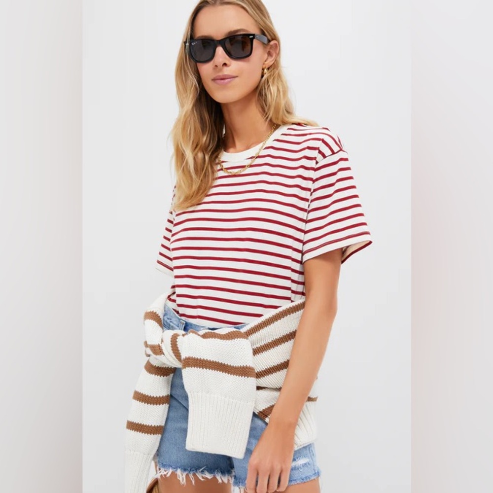 TUCKERNUCK X STUDIO MCGEE
Chili Stripe Cotton Briar Boyfriend Tee